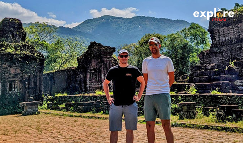 Explore-Vietnam