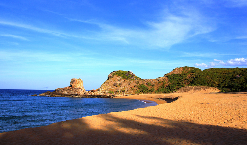 sa-huynh-beach-quang-ngai