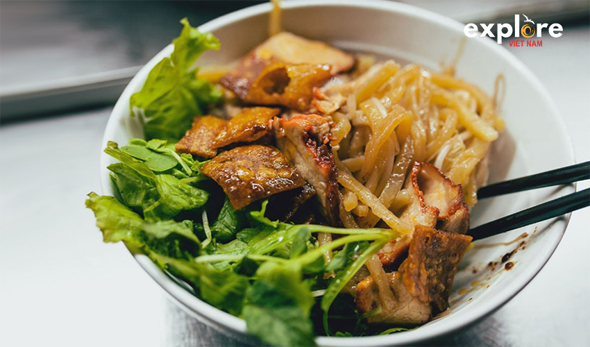 cao-lau-hoi-an